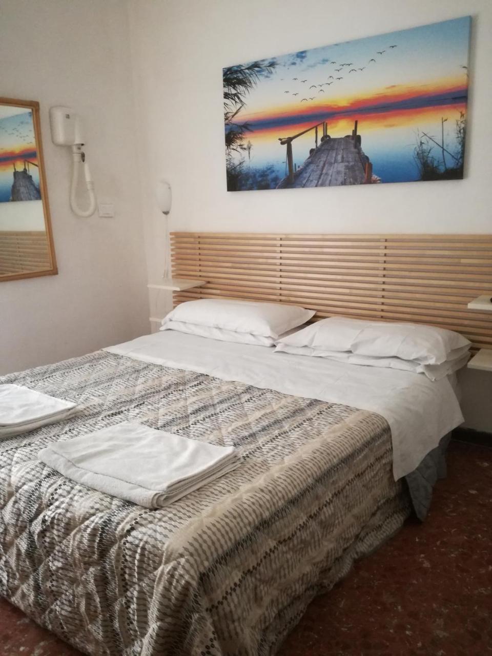 Testa Gioacchino B&B Roma Esterno foto